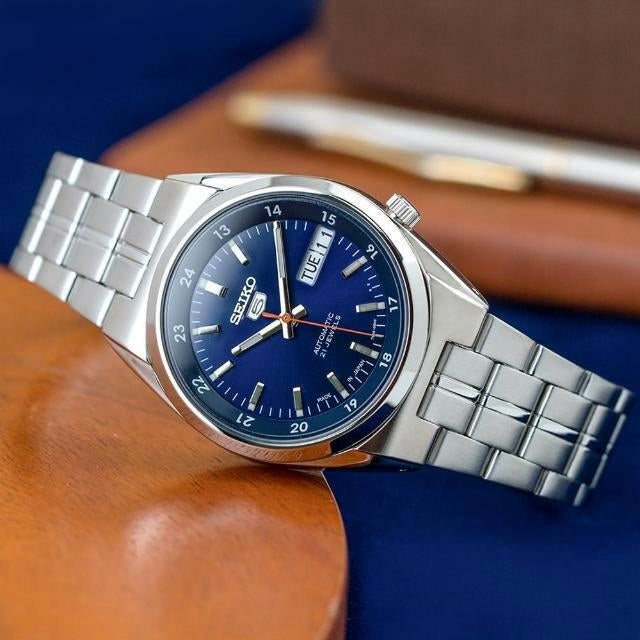 Seiko 5 Automatic Japan SNK563J1 - Unisex Timepiece